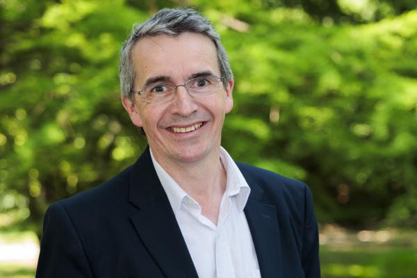 Professor Bruno Cabanes